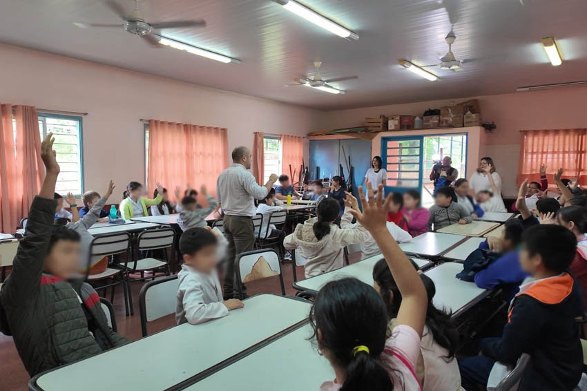 MONTECARLO: Jornada “Hablemos de Bullying” en la Escuela N.º 254